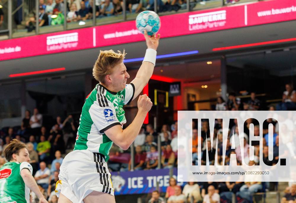 Handball - 1. Bundesliga OPEL HBL - Saison 2026 2027 - 02. Spieltag: HC Erlangen Metropolregion Nürnberg HCE - TSV Hannover-Burgdorf ( Die Recken ) - DaMa - - Daniel Weber (58, TSV Hannover-Burgdorf )