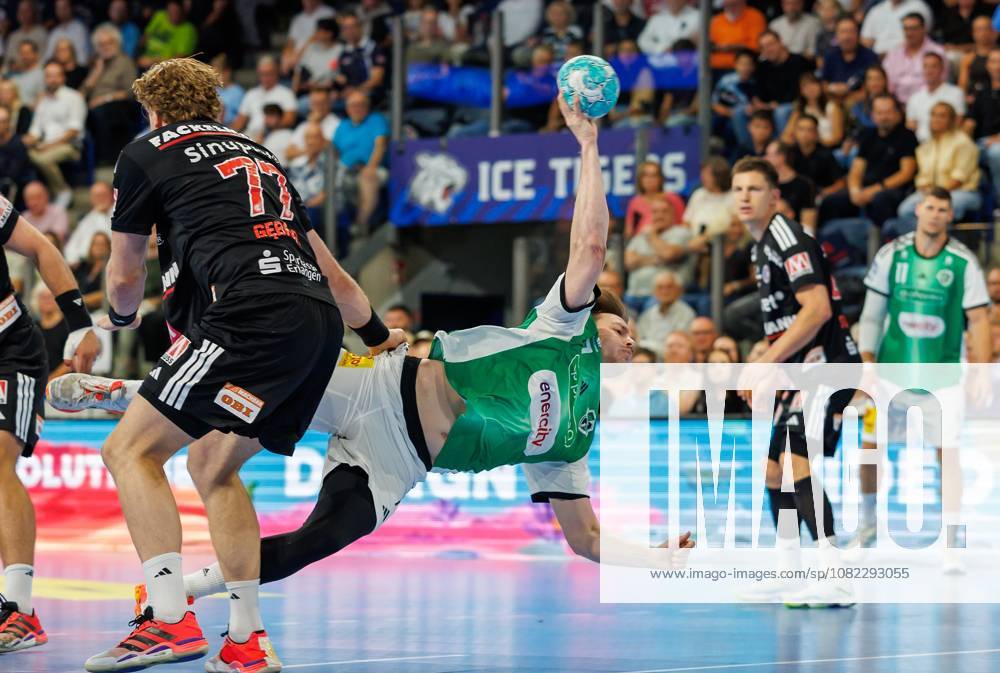 Handball - 1. Bundesliga OPEL HBL - Saison 2026 2027 - 02. Spieltag: HC Erlangen Metropolregion Nürnberg HCE - TSV Hannover-Burgdorf ( Die Recken ) - DaMa - - Leif Tissier (7, TSV Hannover-Burgdorf )