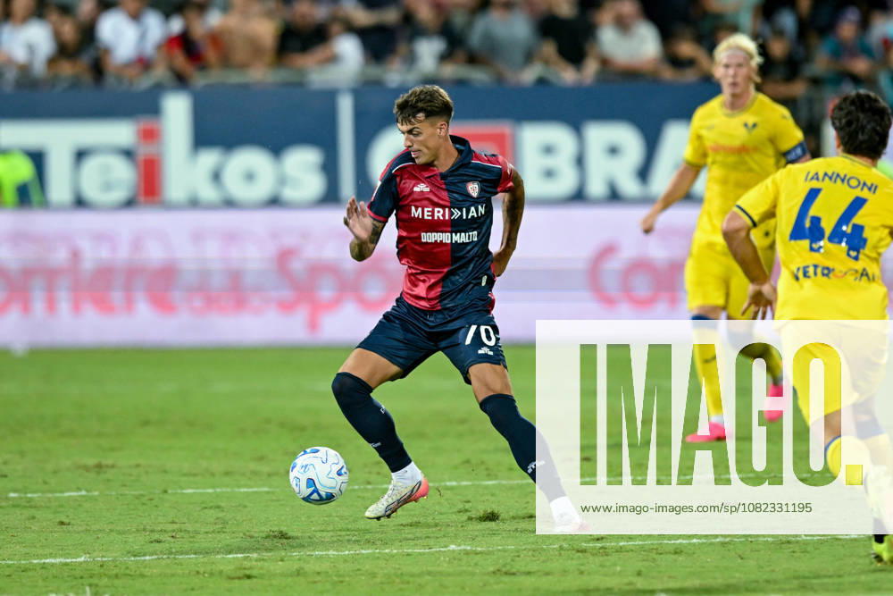 Cagliari s Daniel Maldini in action during the Coppa Italia Frecciarossa soccer match between Cagliari Calcio and Hellas Verona at the Unipol Domus in Cagliari, Sardinia - Thursday 3rd september 2026. - Soccer
