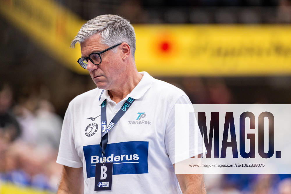 Runar Sigtryggsson (HSG Wetzlar, Trainer) zeigt sich enttaeuscht GER, TBV Lemgo Lippe vs. HSG Wetzlar, Handball, 1. Bundesliga, 2. Spieltag, Spielzeit 2026 2027, 03.09.2026 GER, TBV Lemgo Lippe vs. HSG Wetzlar, Handball, 1. Bundesliga, 2. Spieltag, Spielzeit 2026 2027, 03.09.2026 Lemgo