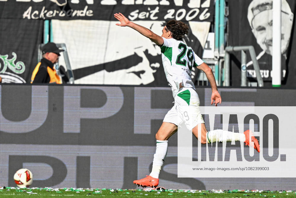 Joe Scally (Moenchengladbach 29) jubelt nach dem Tor zum 3:1 05.09.2026 ¢ Fussball ¢ Borussia Moenchengladbach vs SV Elversberg, Borussia-Park, Moenchengladbach, DFB DFL REGULATIONS PROHIBIT ANY USE OF PHOTOGRAPHS AS IMAGE SEQUENCES AND OR QUASI-VIDEO NRW Germany
