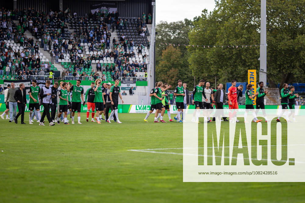 Die Spieler von SC Preussen Muenster jubeln nach Spielende ueber den 2:1 Sieg GER, SC Preussen Muenster vs. TSV Havelse, Fussball, 3. Liga, 4. Spieltag, Spielzeit 2026 2027, 05.09.2026 DFL Regulations prohibit any use of photographers as image sequences and or quasi-video. GER, SC Preussen Muenster vs. TSV Havelse, Fussball, 3. Liga, 4. Spieltag, Spielzeit 2026 2027, 05.09.2026 Muenster