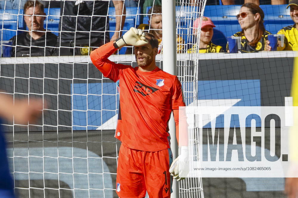 Oliver Baumann (TSG Hoffenheim, 01), Mimik, Gesichtsausdruck, Emotion , Deutschland, Fussball, 1. Bundesliga, 2.Spieltag, 2026 2027, TSG Hoffenheim vs. Borussia Dortmund, 05.09.2026, Sinsheim SNP Arena Deutschland