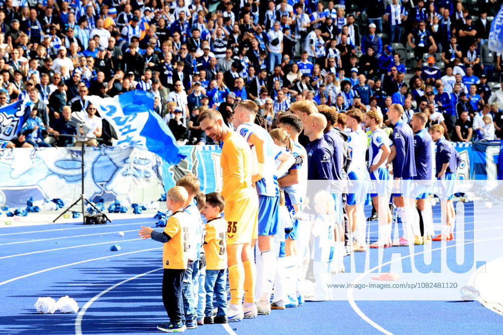 DEU GER, Fussball , 2.Fussballbundesliga , Spieltag, Saison 2026 2027, Berliner Olympiastadion, Hertha BSC vs. 1.FC Magdeburger Hertha-Spielerkreis, Hertha-BSC Fans 2. Liga: DFB DFL regulations prohibit any use of photographs as image sequences and or quasi-video) Berlin Berliner Olympiastadion Berlin Deutschland