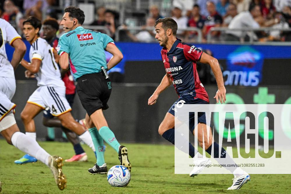 IPA88248034 - Harry Winks of Cagliari Calcio during the Cagliari Calcio vs. US Lecce Italian Serie A soccer match in Cagliari, Italy, on September 7, 2026