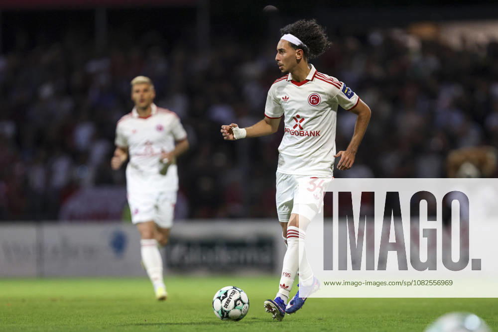 Anas Slimani (Fortuna Duesseldorf) in Aktion, am Ball, Einzelaktion waehrend des Spiels der 3. Liga zwischen SC Fortuna Koeln und Fortuna Duesseldorf, Suedstadion am 06. September 2026 in Koeln, Deutschland. (Foto von Oliver Kaelke DeFodi Images) +++ Anas Slimani (Fortuna Duesseldorf) controls the ball during the 3. Liga match between SC Fortuna Koeln and Fortuna Duesseldorf at Suedstadion on September 6, 2026 in Cologne, Germany. (Photo by Oliver Kaelke DeFodi Images) DFB DFL REGULATIONS PROHIBIT ANY USE OF PHOTOGRAPHS AS IMAGE SEQUENCES AND OR QUASI-VIDEO. (Photo by Oliver Kaelke DeFodi Images) -