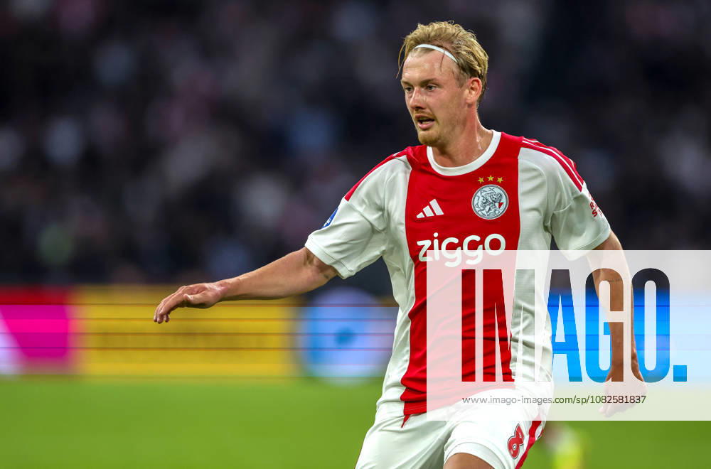 AMSTERDAM - AFC Ajax Amsterdam midfielder Julian Brandt during the Vriendenloterij Eredivisie match between Ajax and PSV in Johan Cruijff ArenA on 5 September 2026 in Amsterdam, Nederland. PETER LOUS EYE4IMAGES DeFodi Images -