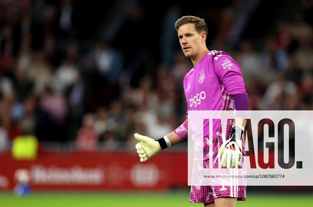 AMSTERDAM - AFC Ajax Amsterdam goalkeeper Marc Ter Stegen during the Vriendenloterij Eredivisie match between Ajax and PSV at Johan Cruijff ArenA on 5 September 2026 in Amsterdam, Nederland. PETER LOUS EYE4IMAGES DeFodi Images -
