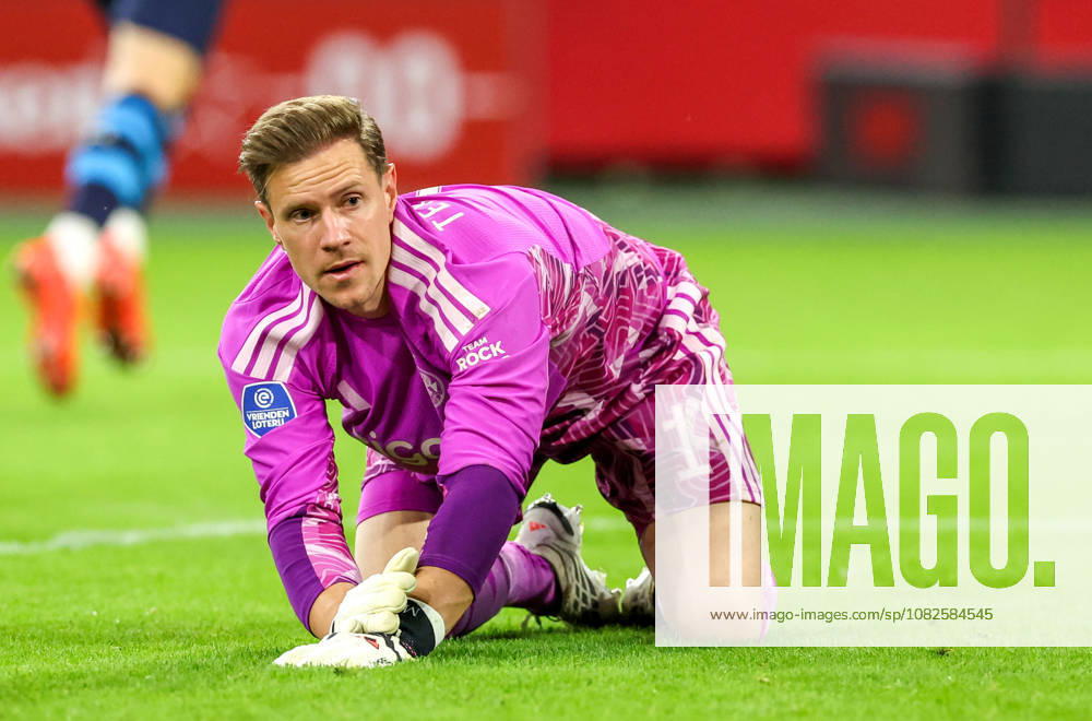 AMSTERDAM - AFC Ajax Amsterdam goalkeeper Marc Ter Stegen during the Vriendenloterij Eredivisie match between Ajax and PSV at Johan Cruijff ArenA on 5 September 2026 in Amsterdam, Nederland. PETER LOUS EYE4IMAGES DeFodi Images -