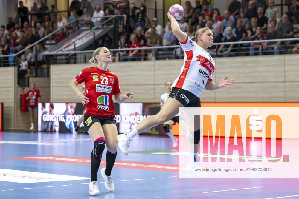 Alsco Handball Bundesliga Frauen, Saison 2026 2027 SV Union Halle-Neustadt vs.HSG Blomberg-Lippe Halle, Deutschland 09.September 2026: Im Bild:v.li.Marie Polakova (Halle) und Laura Rüffieux (Blomberg) Halle Saale SWH Arena Sachsen-Anhalt Deutschland