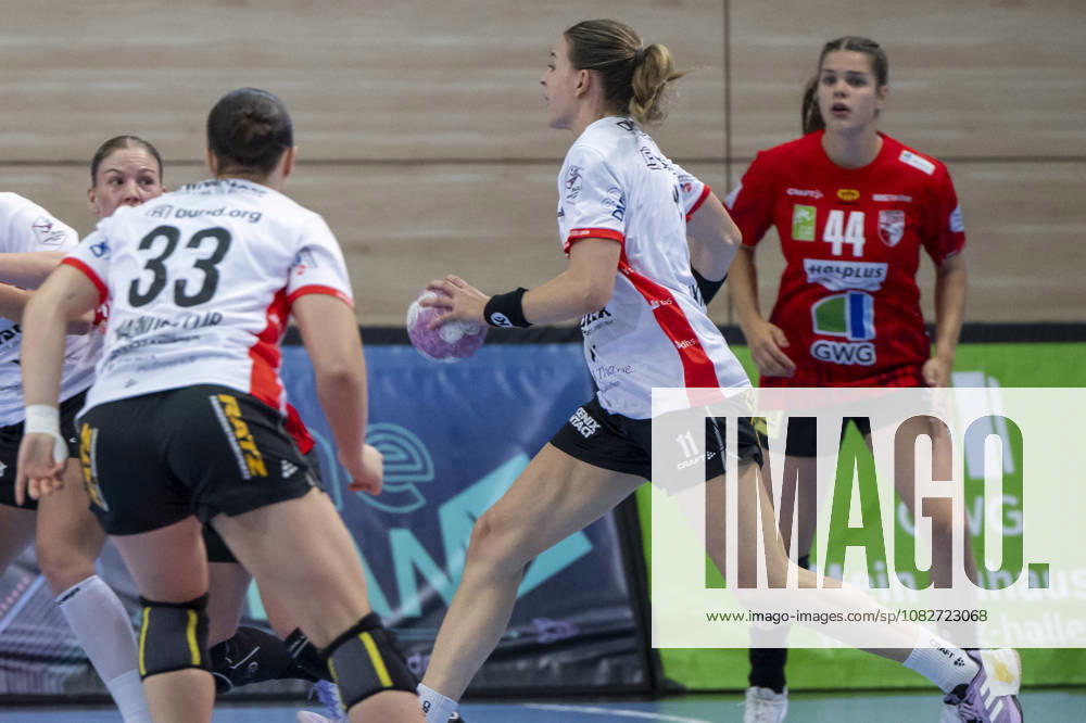Alsco Handball Bundesliga Frauen, Saison 2026 2027 SV Union Halle-Neustadt vs.HSG Blomberg-Lippe Halle, Deutschland 09.September 2026: Im Bild:v.li.Elin Magnusdottir (Blomberg) und Isabelle Axmann (Blomberg) Halle Saale SWH Arena Sachsen-Anhalt Deutschland