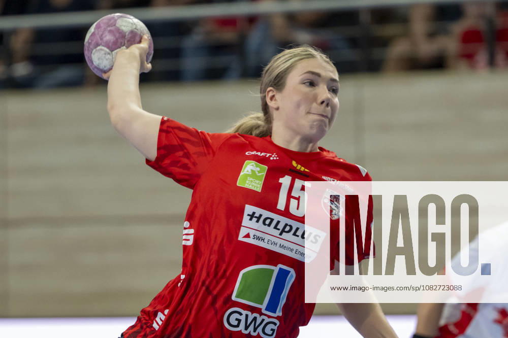 Alsco Handball Bundesliga Frauen, Saison 2026 2027 SV Union Halle-Neustadt vs.HSG Blomberg-Lippe Halle, Deutschland 09.September 2026: Im Bild:Fabienne Büch Buech (Halle) mit Ball, Halle Saale SWH Arena Sachsen-Anhalt Deutschland