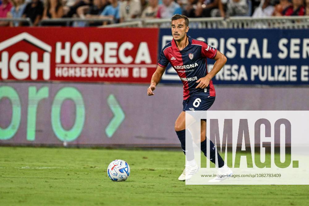IPA88348445 - Harry Winks of Cagliari Calcio during the Cagliari Calcio vs. Inter - FC Internazionale Italian Serie A soccer match in Cagliari, Italy, on August 30, 2026