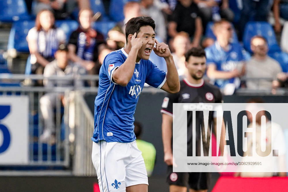 Deutschland: Fussball Saison 2026 2027 , 2. Bundesliga , 5. Spieltag , SV Darmstadt 98 vs. Arminia Bielefeld - Merck-Stadion am Böllenfalltor (Darmstadt) : Ho-Jae Lee (SV Darmstadt 98, 9) Tor und Torjubel zum 1:0, Geste, Gestik, Emotion Darmstadt Merck-Stadion am Böllenfalltor Deutschland Germany