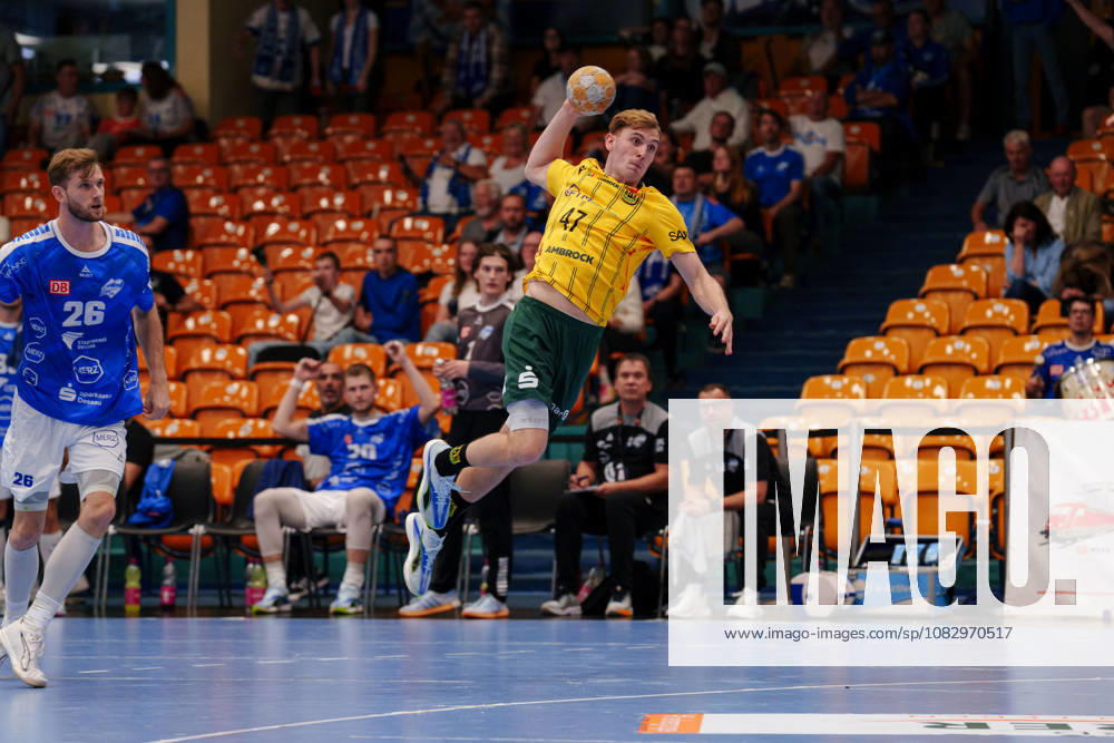 2. Handball-Bundesliga - 3. Spieltag: Dessau-Roßlauer HV 06 - VfL Eintracht Hagen Dustin Kraus (VfL Eintracht Hagen, 47) beim Sprungwurf am 11.09.2026 in der Anhalt-Arena, Dessau-Roßlau (Sachsen-Anhalt) Dessau-Roßlau Anhalt-Arena Sachsen-Anhalt Deutschland