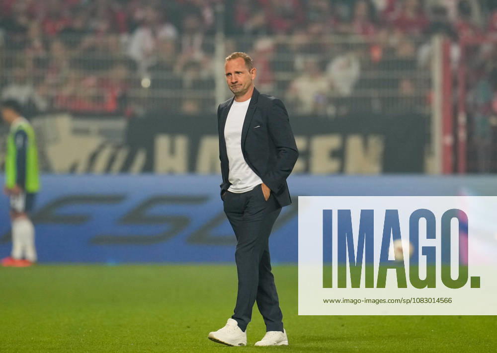 Mauro Lustrinelli (1. FC Union Berlin, Cheftrainer) GER, 1. FC Union Berlin vs FC Schalke 04, 1. Bundesliga, 3. Spieltag, Saison 2026-27, Stadion An der Alten Foersterei, Berlin, 11.09.2026 DFL REGULATIONS PROHIBIT ANY USE OF PHOTOGRAPHS AS IMAGE SEQUENCES AND OR QUASI-VIDEO GER, 1. FC Union Berlin vs FC Schalke 04, 1. Bundesliga, 3. Spieltag, Saison 2026-27, 11.09.2026 Berlin