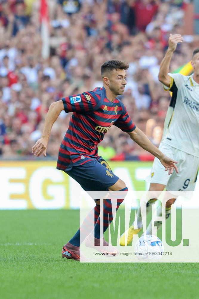 GenoaÕs Stephan El Shaarawy in action during the Serie A soccer match between Genoa and Frosinone at the Luigi Ferraris Stadium in Genoa, Italy - Saturday, September 12, 2026. - Soccer .