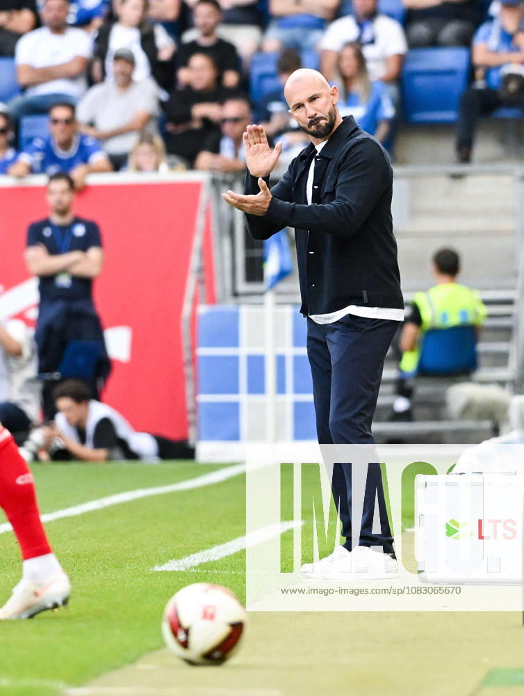 SNP Arena, Sinsheim, GER, 1.FBL, TSG Hoffenheim vs VfB Stuttgart , Trainer Christian Ilzer (Hoffenheim) DFL regulations prohibit any use of photographs as image sequences and or quasi-video. (Photo by Hasan Bratic DeFodi Images) -