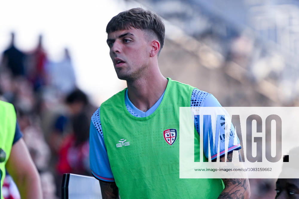 Cagliari s Daniel Maldini in action during the Serie A soccer match between Cagliari Calcio and Arezzo at the Unipol Domus in Cagliari, Sardinia - Friday 14th august 2026. - Soccer