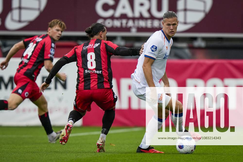 ROTTERDAM - (lr) Irakli Yegoian of Excelsior Rotterdam, Artem Stepanov of FC Utrecht during the Dutch Eredivisie match between Excelsior and FC Utrecht at Woudestein Stadium on 13 September 2026 in Rotterdam, the Netherlands. TOBIAS KLEUVER ANP Eredivisie 2026 27 ANPxSportx IVx 568499542 originalFilename: 568499542