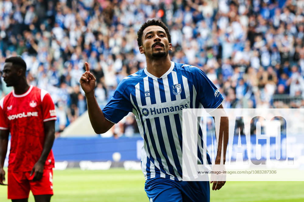 Torjubel - Torschütze Emmanuel Iyoha (1. FC Magdeburg,8) trifft zum 3-0 - 2. Fußball Bundesliga Saison 2026-2027 1. FC Magdeburg vs 1. FC Kaiserslautern in der Avnet Arena in Magdeburg - Aktion,Fußball,Mann,Männer,Deutschland