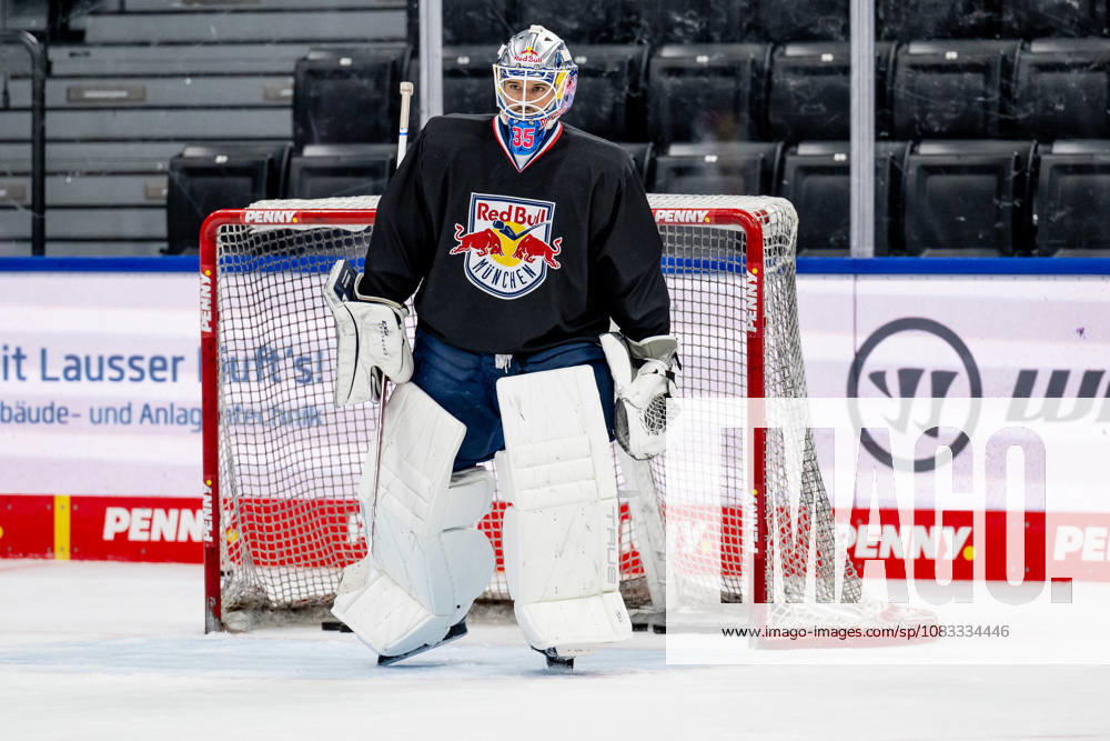 Mathias Niederberger (Torwart, EHC Red Bull Muenchen, 35) GER, EHC Red Bull Muenchen, Eishockey, Trainingssession vor dem DEL-Saisonstart, 14.09.2026. Foto: HMB Media Heike Feiner