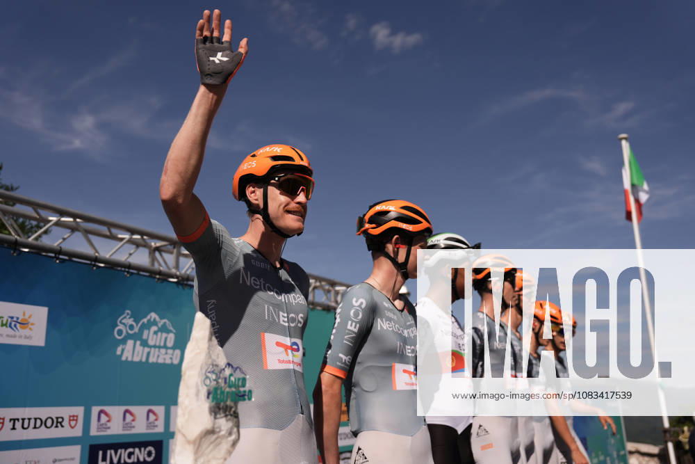 France s Dorian Godon of Netcompany Ineos during the Giro dAbruzzo, stage 3 from Oricola - Piana del Cavaliere to San Benedetto dei Marsi (159 km) - Abruzzo, Italy - Thursday, September 17, 2026. - cycling.