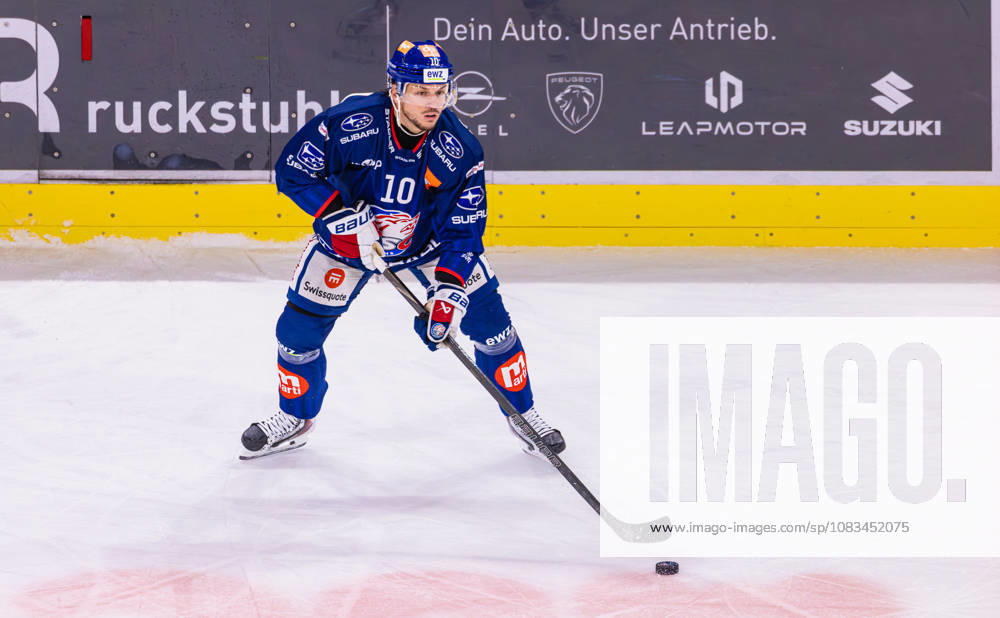 Ice hockey, Eishockey National League Regular Season - ZSC Lions vs. SC Ber Zurich, Switzerland, 15th Sep 2026: 10 Sven Andrighetto, forward ZSC Lions with the puck.