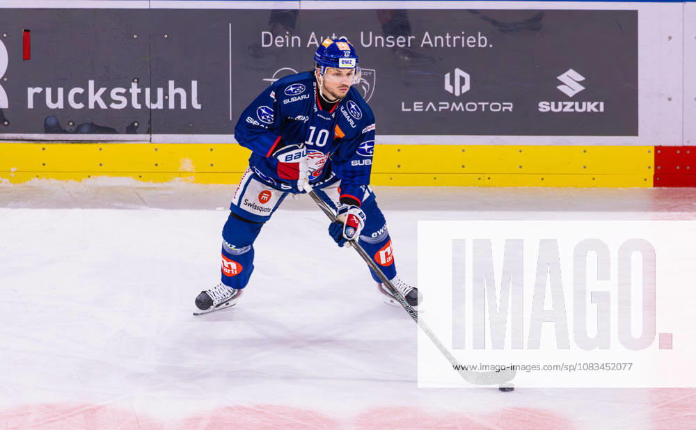 Ice hockey, Eishockey National League Regular Season - ZSC Lions vs. SC Ber Zurich, Switzerland, 15th Sep 2026: 10 Sven Andrighetto, forward ZSC Lions with the puck.