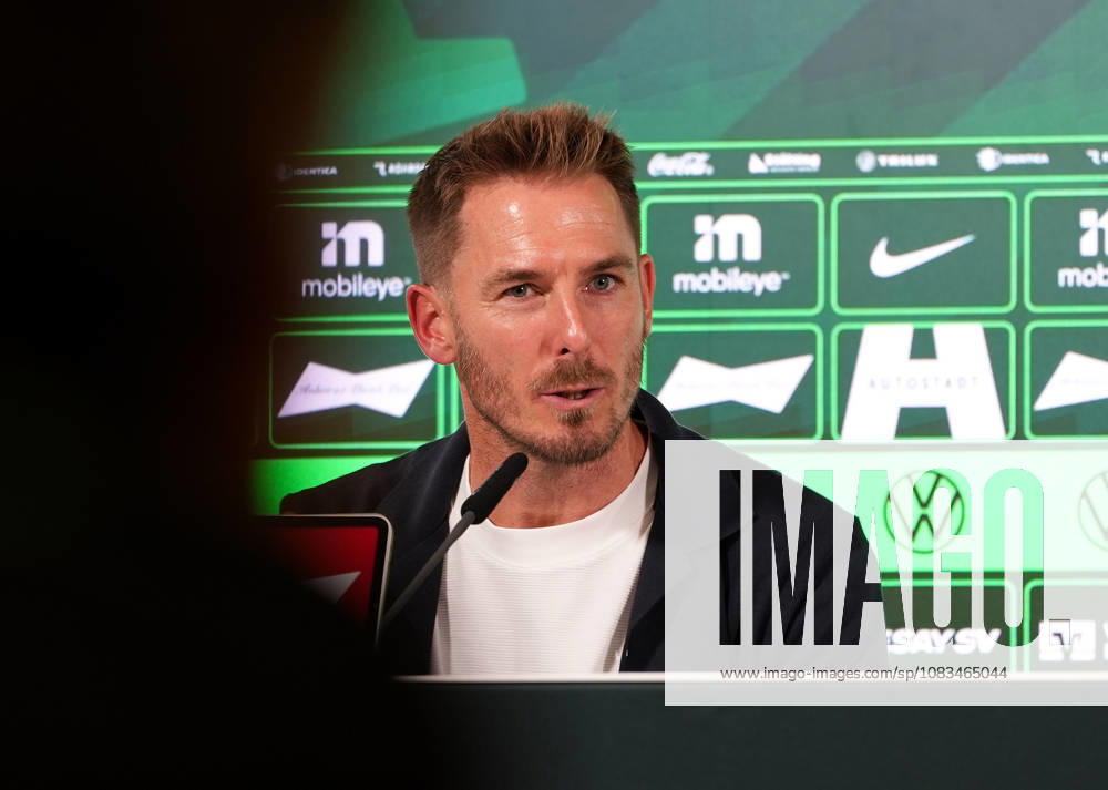 Tobias Strobl (VfL Wolfsburg, Cheftrainer) participates in a post-match press conference, PK, Pressekonferenz GER, VfL Wolfsburg vs SV Darmstadt 98, 2. Bundesliga, 6. Spieltag, Saison 2026-27, Volkswagen Arena, Wolfsburg, 18.09.2026 DFL REGULATIONS PROHIBIT ANY USE OF PHOTOGRAPHS AS IMAGE SEQUENCES AND OR QUASI-VIDEO VfL Wolfsburg vs SV Darmstadt 98, 2. Bundesliga, 6. Spieltag, Saison 2026-27, 18.09.2026 Wolfsburg