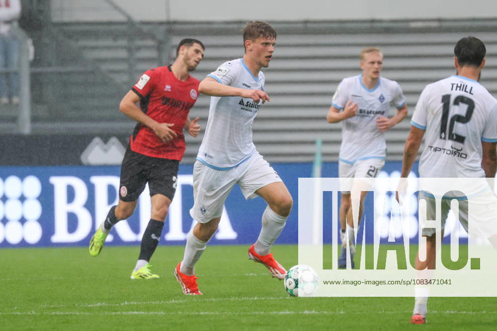 Moritz Malik Polte (SV Waldhof Mannheim, 3) Fussball: 3. Liga, 5. Spieltag, SV Wehen Wiesbaden vs. SV Waldhof Mannheim am 13.09.2026 in BRITA Arena (Wiesbaden), Deutschland BRITA Arena Wiesbaden Deutschland