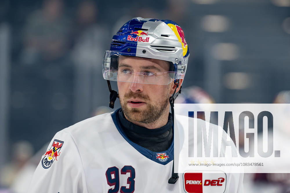 Maximilian Kastner (EHC Red Bull Muenchen, 93) Portrait Portraet GER, EHC Red Bull Muenchen vs. Adler Mannheim, Eishockey, DEL, Saison 2026 2027, 1. Spieltag, 18.09.2026. Foto: HMB Media Heike Feiner