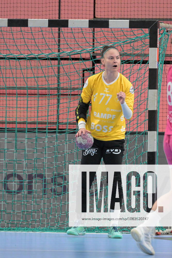 Sara Suba (TusSies Metzingen, 77) im Tor Jubelt nach der Parade TusSies Metzingen vs. Thueringer HC , Handball, Alsco HBF, 04..Ligaspieltag, Saison 2026 2027, 19.09.2026 TusSies Metzingen vs. Thueringer HC , Handball, Alsco HBF, 04..Ligaspieltag, Saison 2026 2027, 19.09.2026 Tuebingen