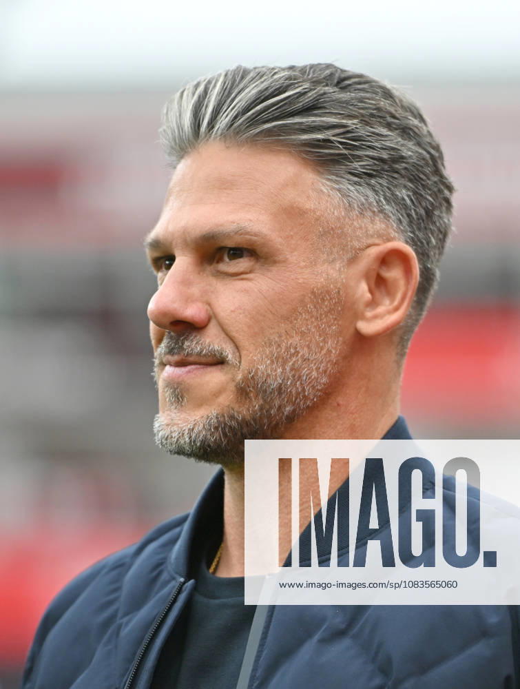 Trainer Martin Demichelis (RB Leipzig). Fussball 1. Bundesliga, 4.Spieltag, Bayer 04 Leverkusen - RB Leipzig, am 20.09.2026 in Leverkusen Deutschland. DFL regulations prohibit any use of photographs as image sequences and or quasi-video ÂÂ