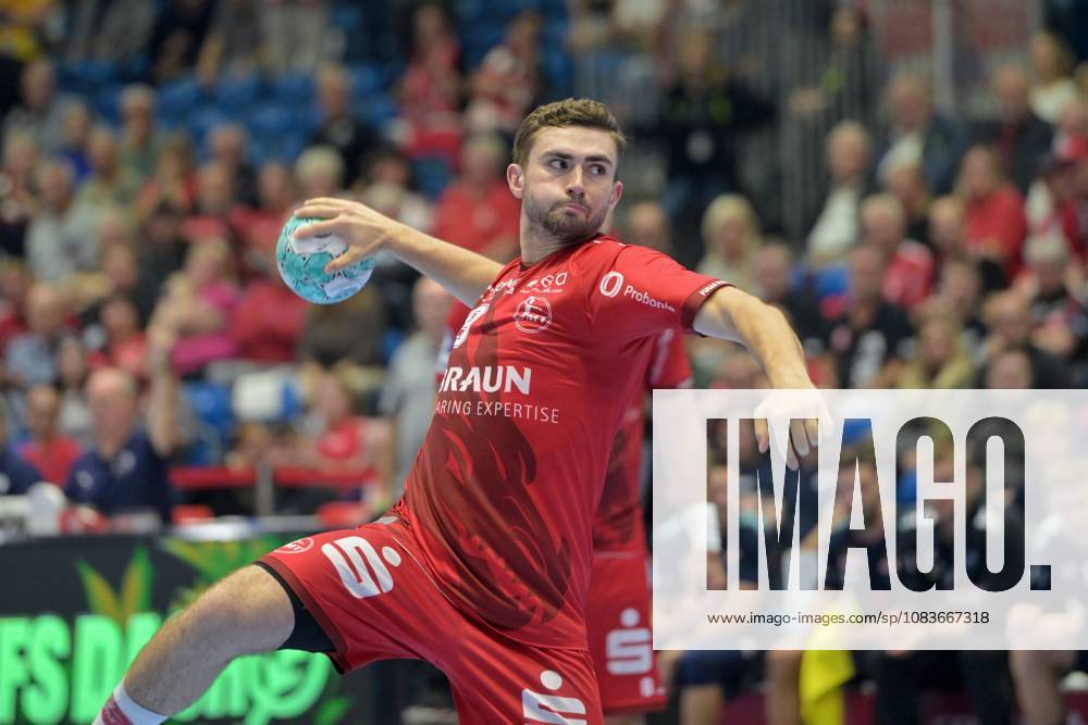 Florian Drosten (MT Melsungen 18) beim Wurf , GER, MT Melsungen - Rhein-Neckar Loewen, Handball, DHB Pokal, 2. Runde, Saison 2026 2027, 22.09.2026, GER, MT Melsungen - Rhein-Neckar Loewen, Handball, DHB Pokal, 2. Runde, Saison 2026 2027, 22.09.2026 Kassel