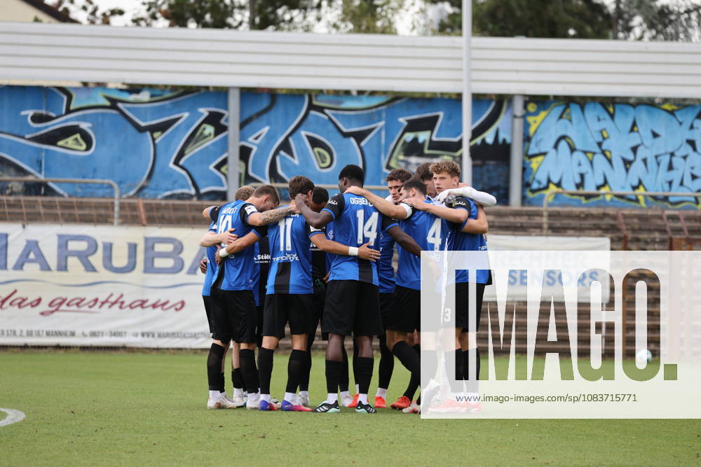 Team SV Waldhof Mannheim Motivation vor dem Spiel Fussball: Testspiel, SV Waldhof Mannheim vs. SV 07 Elversberg am 24.09.2026 in Mannheim (Seppl-Herberger-Stadion), Deutschland Mannheim Seppl-Herberger-Stadion Deutschland