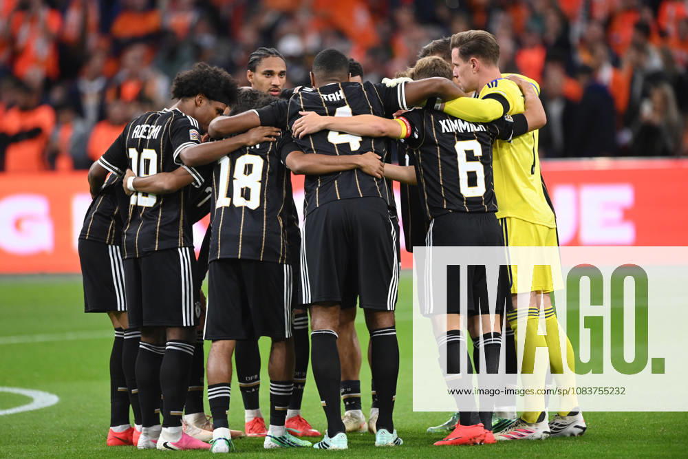 Deutschland, Mannschaftskreis, Motivation, Verschwoerung, Niederlande (NED) - Deutschland (GER) Fussball UEFA Nations League 2026 2027, 1. Spieltag, matchday1, am 24.09.2026 in der Amsterdam Arena Johan-Cruyff-Arena in Amsterdam Niederlande Â