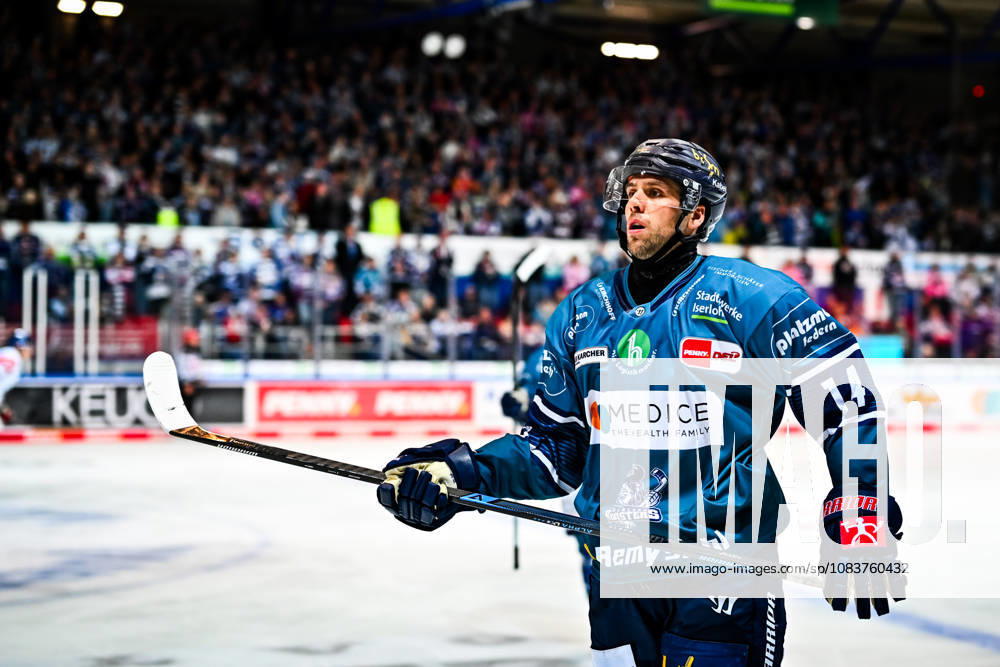 Cole Maier (Iserlohn Roosters, 14), GER, Iserlohn Roosters vs. Augsburger Panther, Eishockey, Penny-DEL, 3. Spieltag, Spielzeit 2026 2027, 24.09.2026, GER, Iserlohn Roosters vs. Augsburger Panther, Eishockey, Penny-DEL, 3. Spieltag, Spielzeit 2026 2027, 24.09.2026 Iserlohn