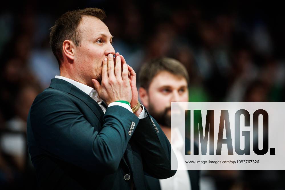 Jacques Schneider (Headcoach Gladiators Trier) an der Seitenlinie, Emotionen, Geste, Gestik, Mimik, Freisteller, Portrait Vet Concept Gladiators Trier vs Telekom Baskets Bonn, Basketball, easyCredit BBL, 2. Spieltag, Saison 2026 2027, 25.09.2026 Vet Concept Gladiators Trier vs Telekom Baskets Bonn, Basketball, easyCredit BBL, 2. Spieltag, Saison 2026 2027