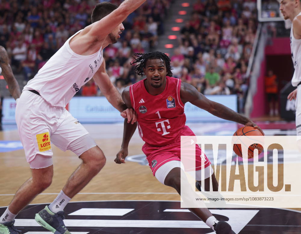 John-Michael Wright Telekom Baskets Bonn vs. SYNTAINICS MBC 3.Spieltag - Saison 2026 27