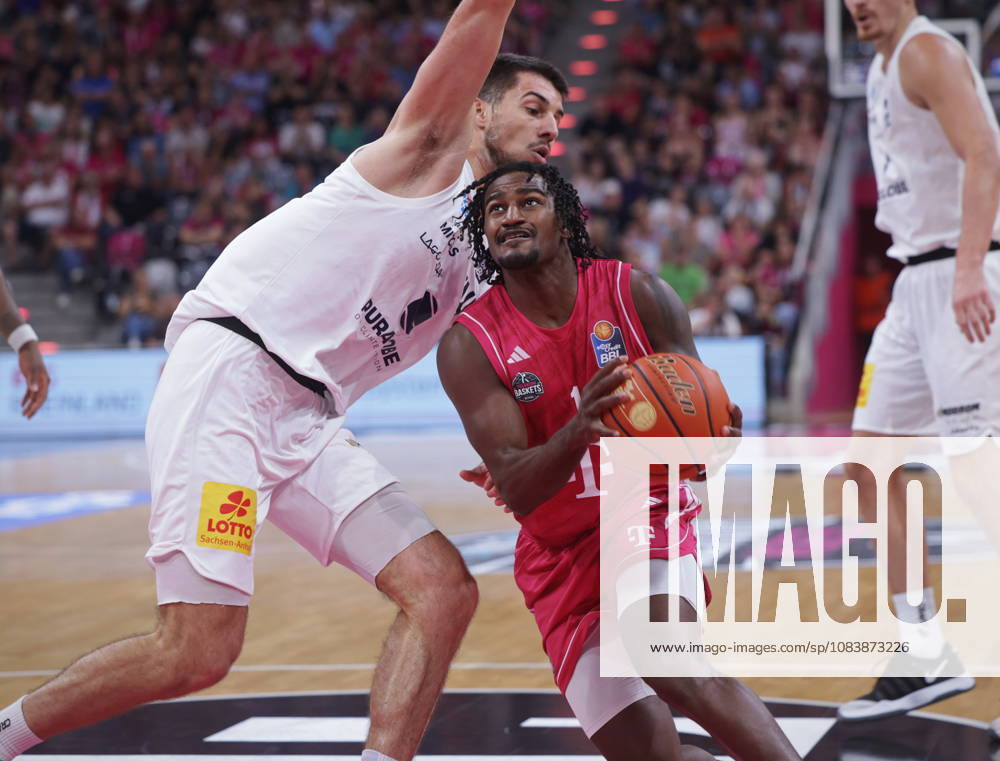 John-Michael Wright Telekom Baskets Bonn vs. SYNTAINICS MBC 3.Spieltag - Saison 2026 27