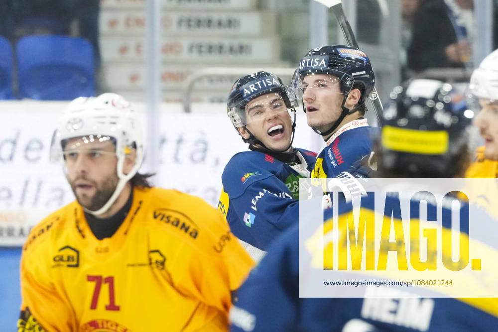 Quinto, Gottardo Arena, NL: HC Ambrì-Piotta v SCL Tigers: 37 Lukas Landry (Ambri) celebrates 43 Tim Muggli (Ambri) for his first goal Quinto Gottardo Arena Ticino Switzerland