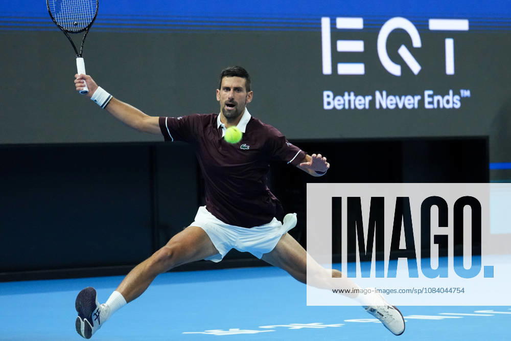 (261002) -- BEIJING, Oct. 2, 2026 -- Novak Djokovic of Serbia hits a return during the men s singles second round match between Bu Yunchaokete of China and Novak Djokovic of Serbia at 2026 China Open tennis tournament in Beijing, China, Oct. 2, 2026. ) (SP)CHINA-BEIJING-TENNIS-CHINA OPEN-MEN S SINGLES(CN) JuxHuanzong