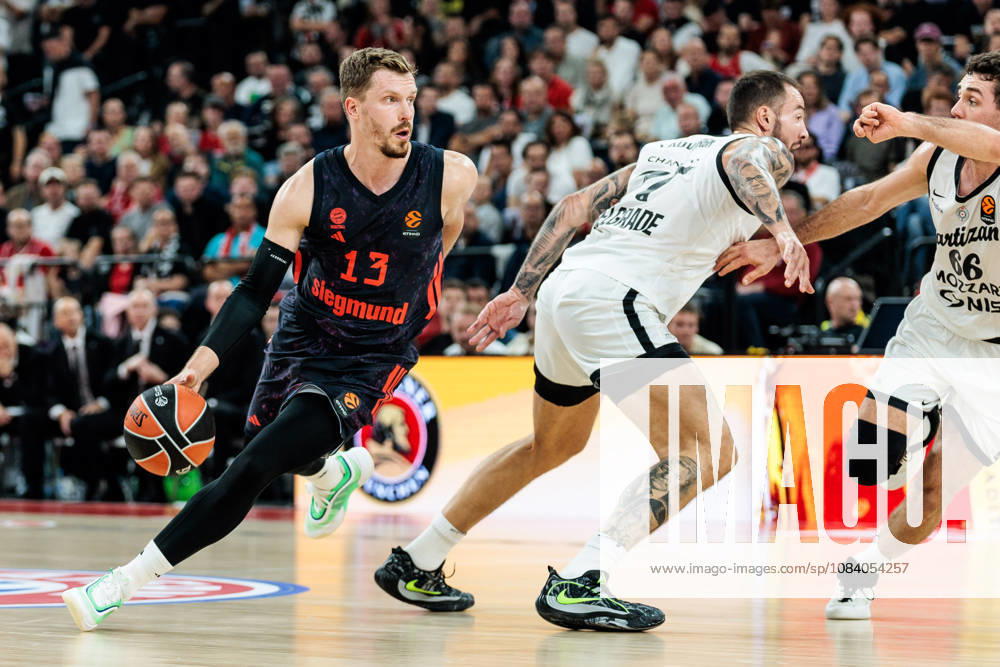 Andreas Andi Obst (FC Bayern Muenchen, 13) controls the ball during the Turkish Airlines EuroLeague match between FC Bayern Muenchen vs. Partizan Mozzart Bet Belgrade at SAP Garden on round 3 of Turkish Airlines EuroLeague on October 02, 2026 in Munich, Germany. Bavaria Germany
