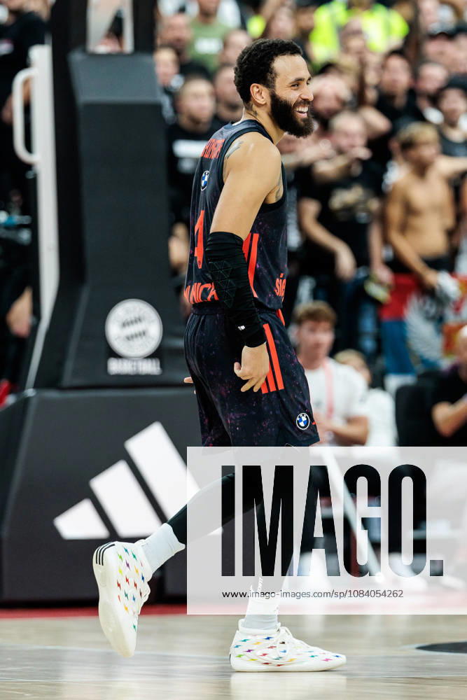 Duane Washington (FC Bayern Muenchen, 4) laughing after a successful three pointer during the Turkish Airlines EuroLeague match between FC Bayern Muenchen vs. Partizan Mozzart Bet Belgrade at SAP Garden on round 3 of Turkish Airlines EuroLeague on October 02, 2026 in Munich, Germany. Bavaria Germany