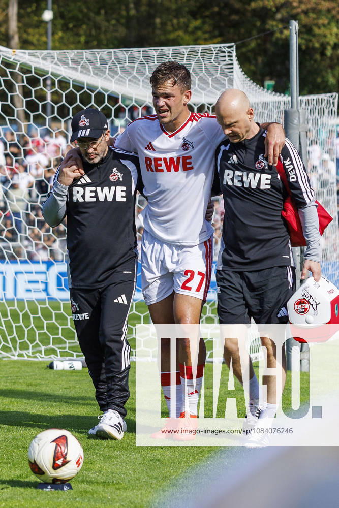 Thijs Dallinga (1. FC Köln, 27) injured himself during the friendly match between FC Viktoria Köln vs. 1. FC Köln at the Sportpark Hoehenberg on October 3, 2026 in Koeln, Germany. DFL REGULATIONS PROHIBIT ANY USE OF PHOTOGRAPHS AS IMAGE SEQUENCES AND OR QUASI-VIDEO. Nordrhein-Westfalen Germany