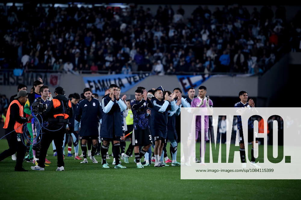 Argentina team celebrates the victory after the match between Argentina and Burkina Faso at Monumental Stadium, in Buenos Aires, Argentina International Friendly, Länderspiel, Nationalmannschaft Match - ZUMAt163 20261003_zsp_t163_017