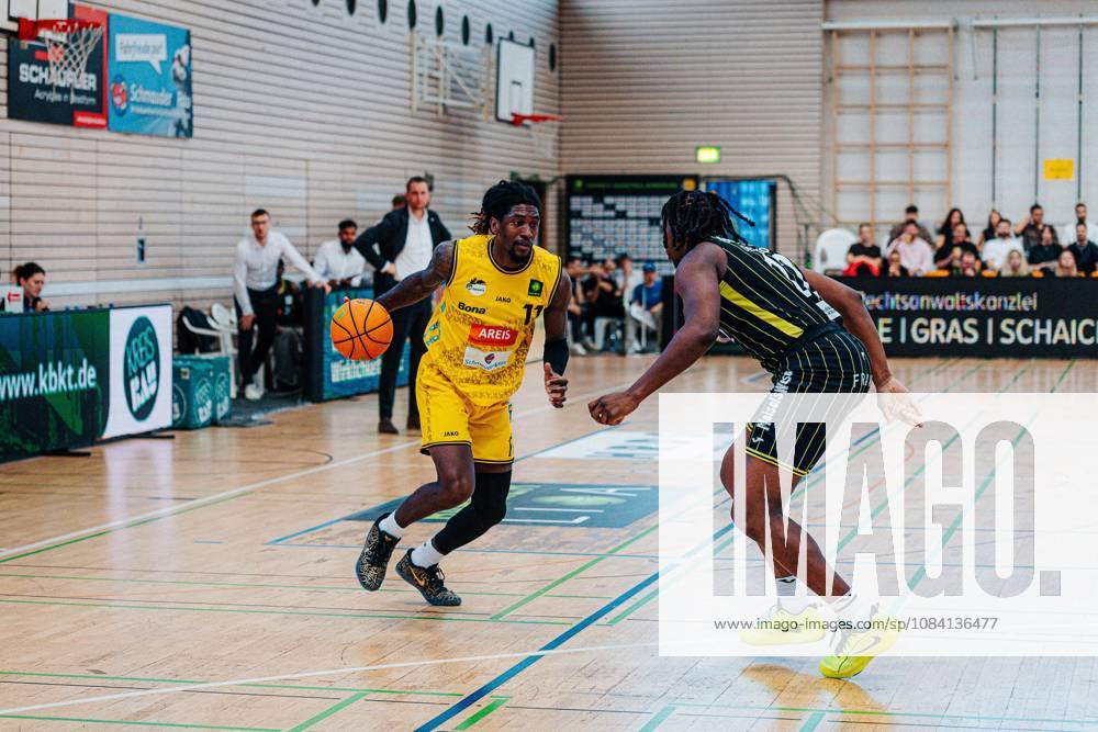 Tyrel Morgan (Kreisbau Kirchheim Knights, 11) Jakub Krucky (Medikamente per Klick Bayreuth, 26) GER, Kreisbau Kirchheim Knights vs. Medikamente per Klick Bayreuth, Barmer 2. Basketball Bundesliga, 3. Spieltag, Saison 2026 2027, 04.10.2026 GER, Kreisbau Kirchheim Knights vs. Medikamente per Klick Bayreuth, Barmer 2. Basketball Bundesliga, 3. Spieltag, Saison 2026 2027, 04.10.2026 Kirchheim u. Teck