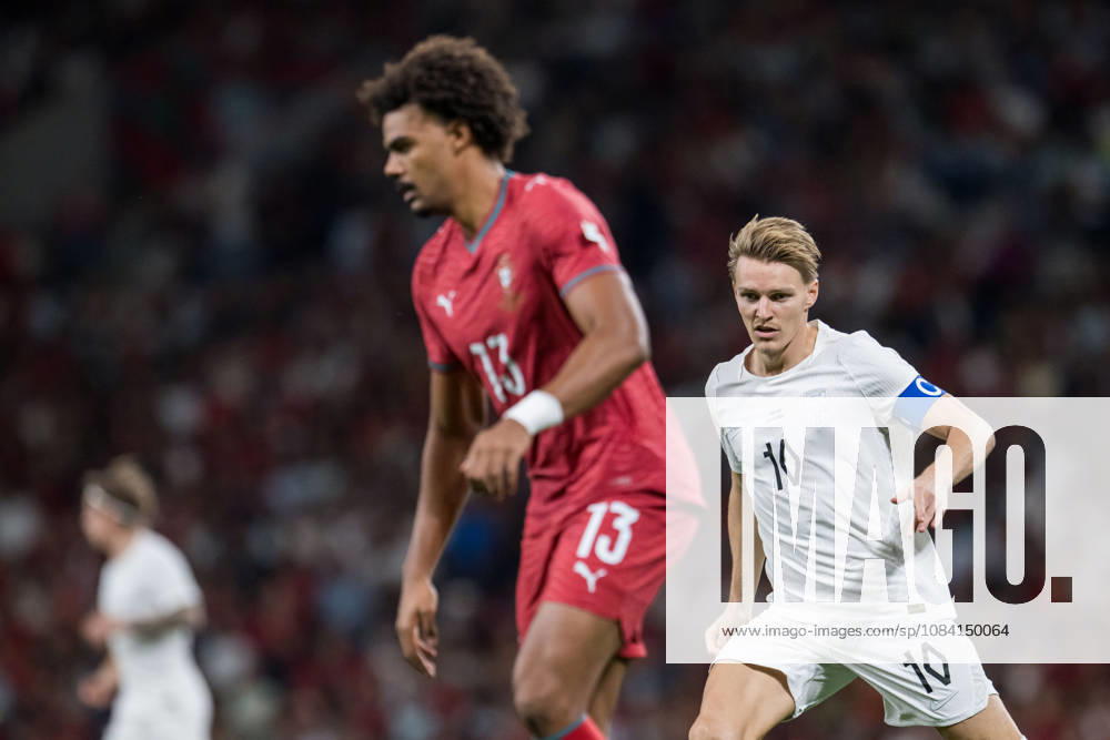 Martin odegaard of Norway during the Nations League football match between Portugal and Norway on October 4, 2026 in Porto. Photo: Vegard Grott BILDBYRAN kod VG VG1020 bbeng fotboll football soccer fotball nations league landskamp norge norway portugalbbeng fotboll football soccer fotball nations league landskamp norge norway portugal