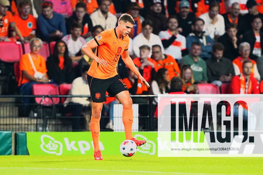 2026-10-04 UEFA Nations League: Netherlands v Serbia EINDHOVEN, NETHERLANDS - OCTOBER 4: Micky van de Ven of the Netherlands during the UEFA Nations League match between Netherlands and Serbia at Philips Stadion on October 4, 2026 in Eindhoven, Netherlands. Eindhoven Philips Stadion Netherlands Content not available for redistribution in The Netherlands directly or indirectly through any third parties.